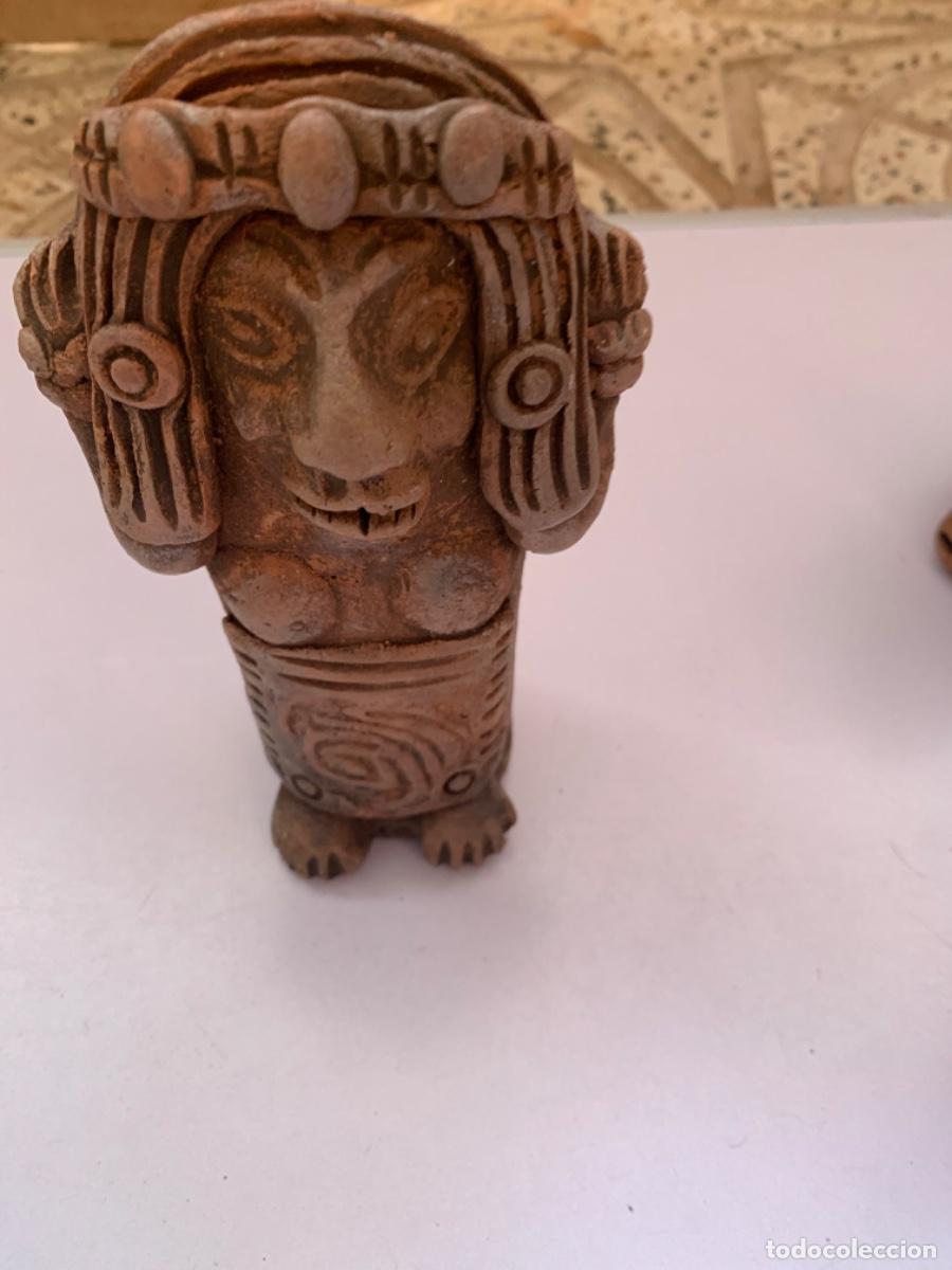 Antig&uuml;edades: Tres figuras mayas - Foto 1
