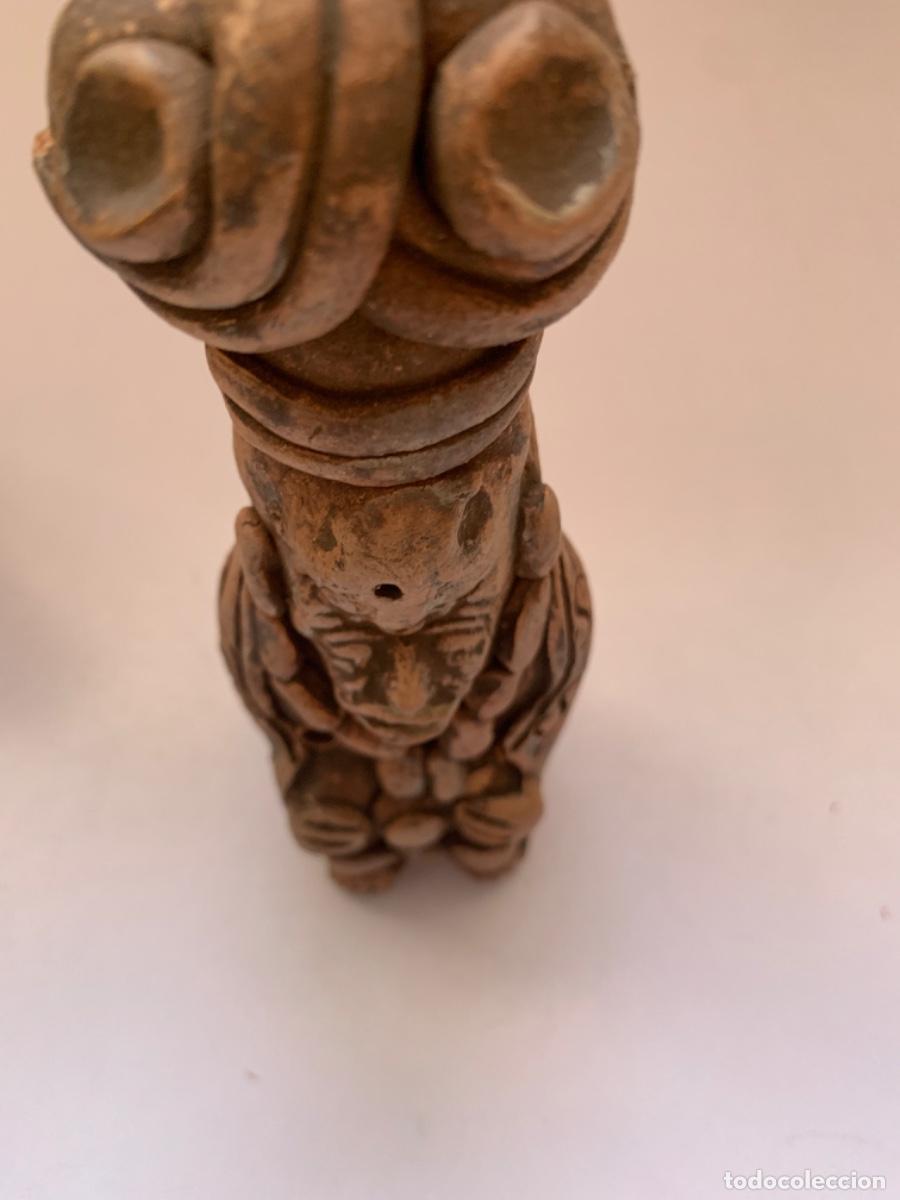 Antig&uuml;edades: Tres figuras mayas - Foto 2