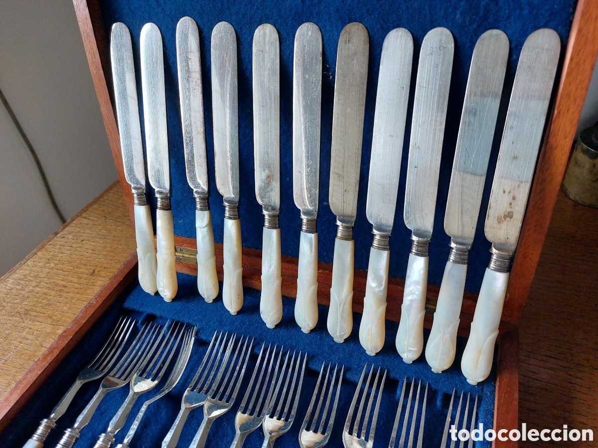 Antig&uuml;edades: Estuche de cubiertos nacarados - Foto 7