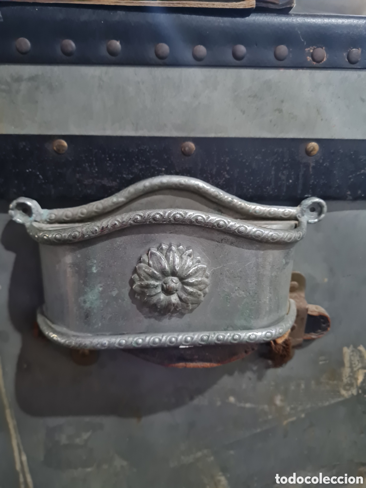 Antig&uuml;edades: Antiguo cenicero de tren - Foto 3