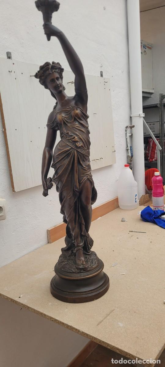 Antig&uuml;edades: Figura de bronce - Foto 3