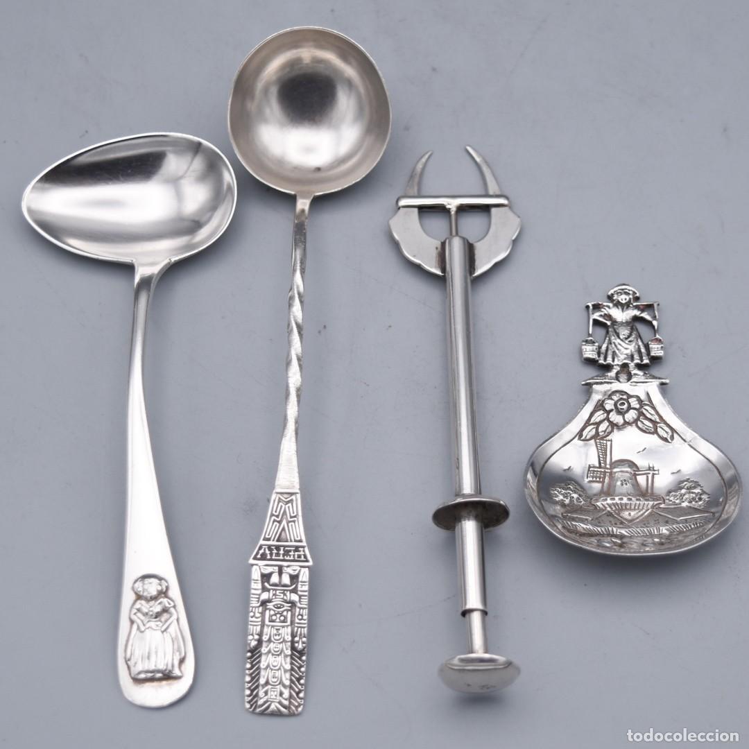 Antig&uuml;edades: Plata - Servicio de mesa - Cucharas y pincho - Foto 2