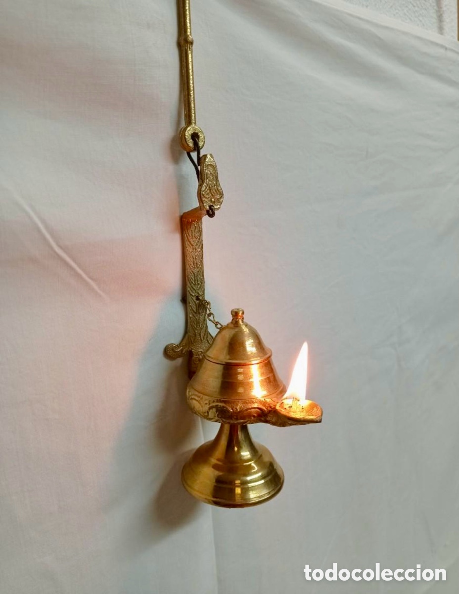 Antig&uuml;edades: ANTIGUO CANDIL DE ACEITE DE BRONCE LABRADO - Foto 1