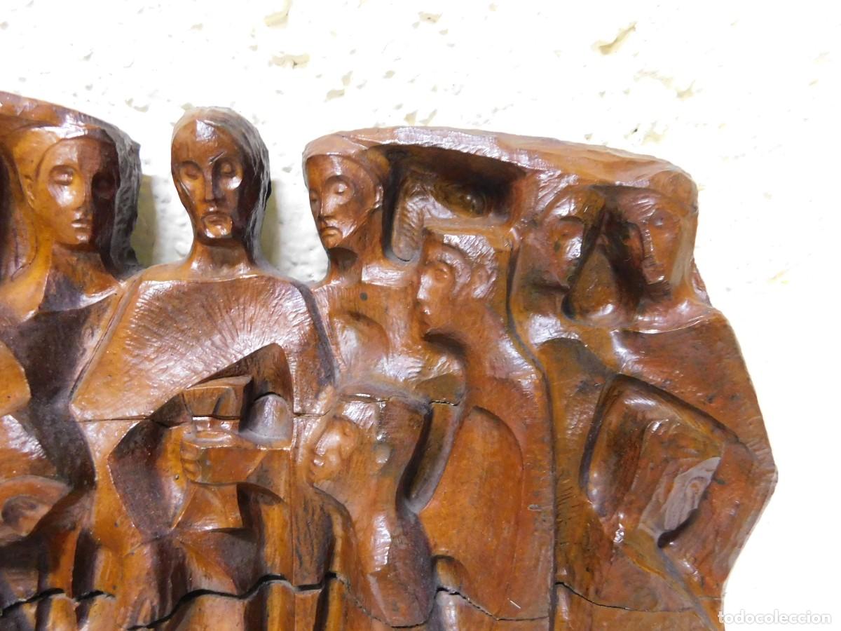 Antig&uuml;edades: RELIEVE EN TALLA DE MADERA - JOAN MAYN&Eacute; - Foto 2