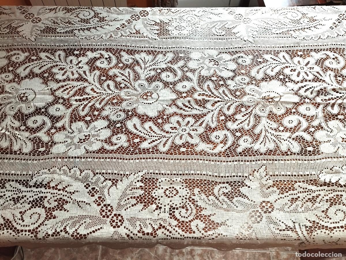 Antig&uuml;edades: CORTINAS DE ENCAJE DE MALLA - Foto 1