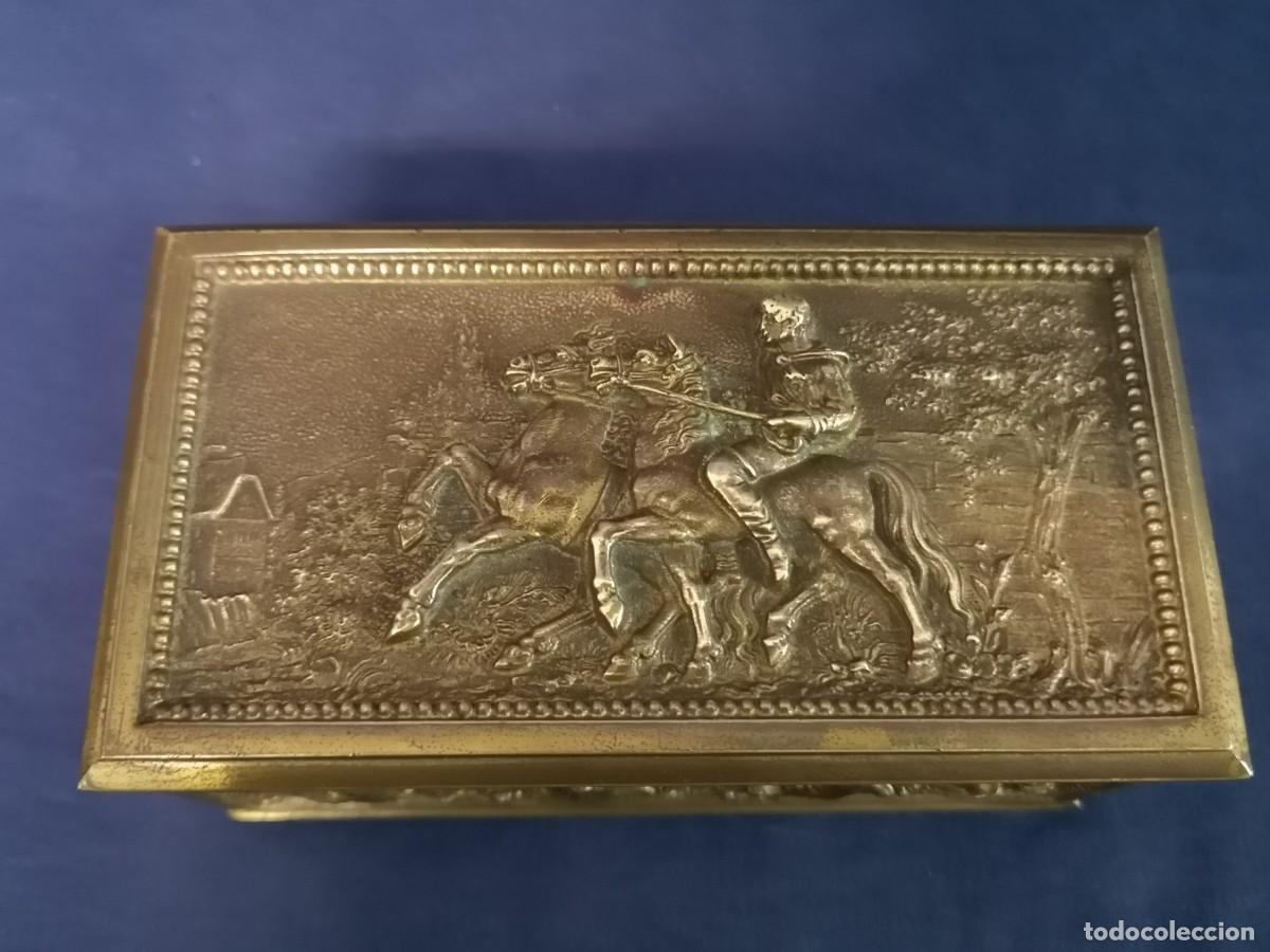 Antig&uuml;edades: CAJA DE BRONCE FRANCESA - Foto 3