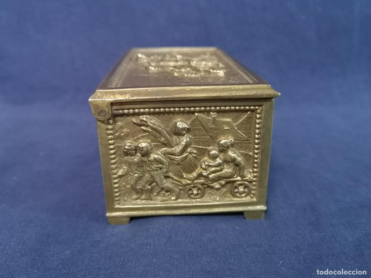 Antig&uuml;edades: CAJA DE BRONCE FRANCESA - Foto 4