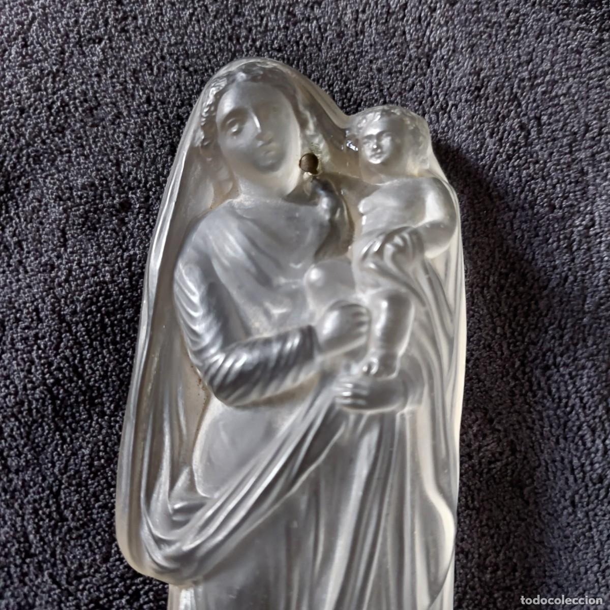 Antig&uuml;edades: Magn&iacute;fica benditera en cristal tallado - Foto 2