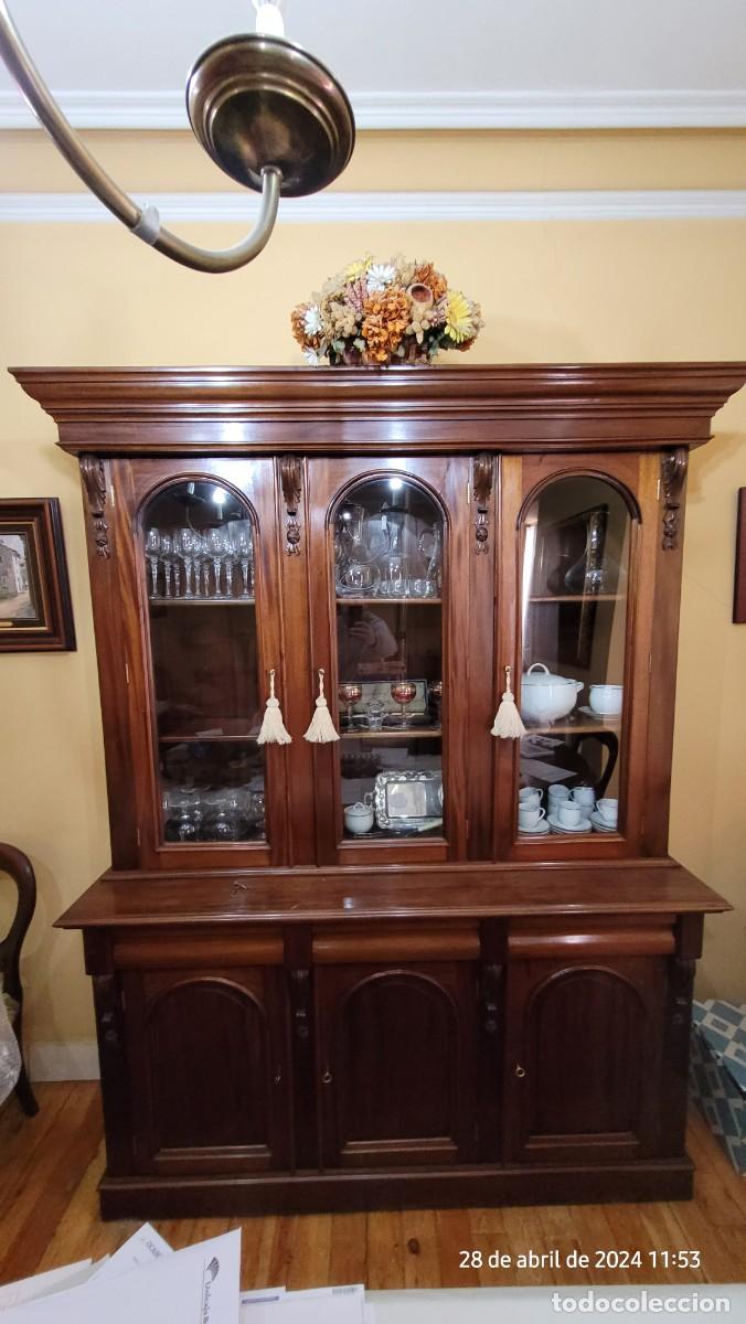Antig&uuml;edades: Vitrina aparador comedor - Foto 3