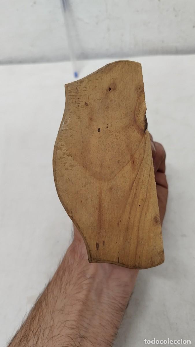 Antig&uuml;edades: Antigua peana de madera tallada - Foto 6