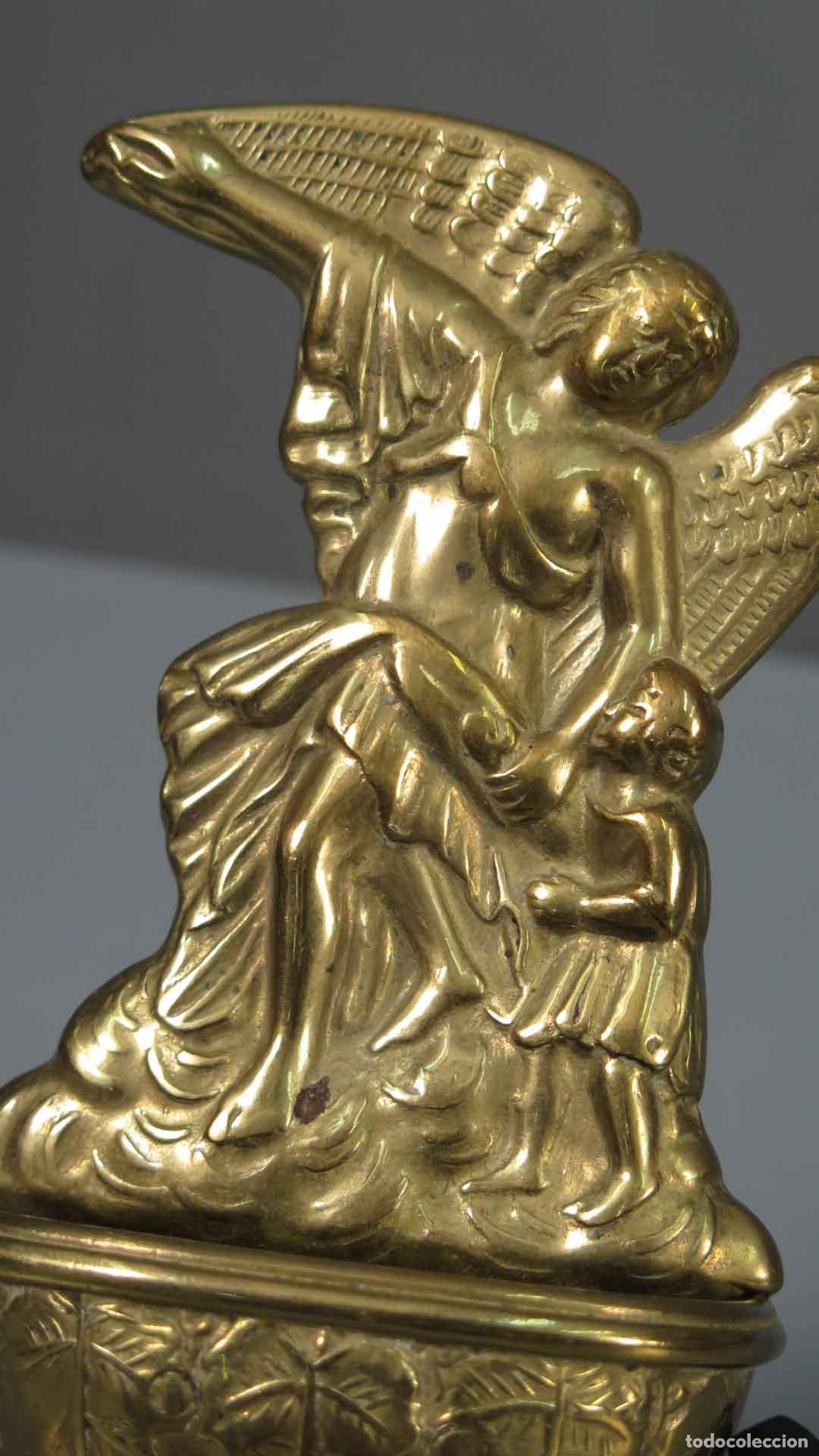 Antig&uuml;edades: BENDITERA ANGEL DE LA GUARDA. BRONCE. SIGLO XX - Foto 2