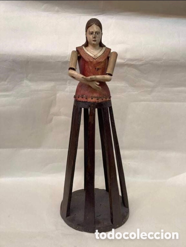 Antig&uuml;edades: Santa de Roca en madera Sec. XVIII - Foto 1