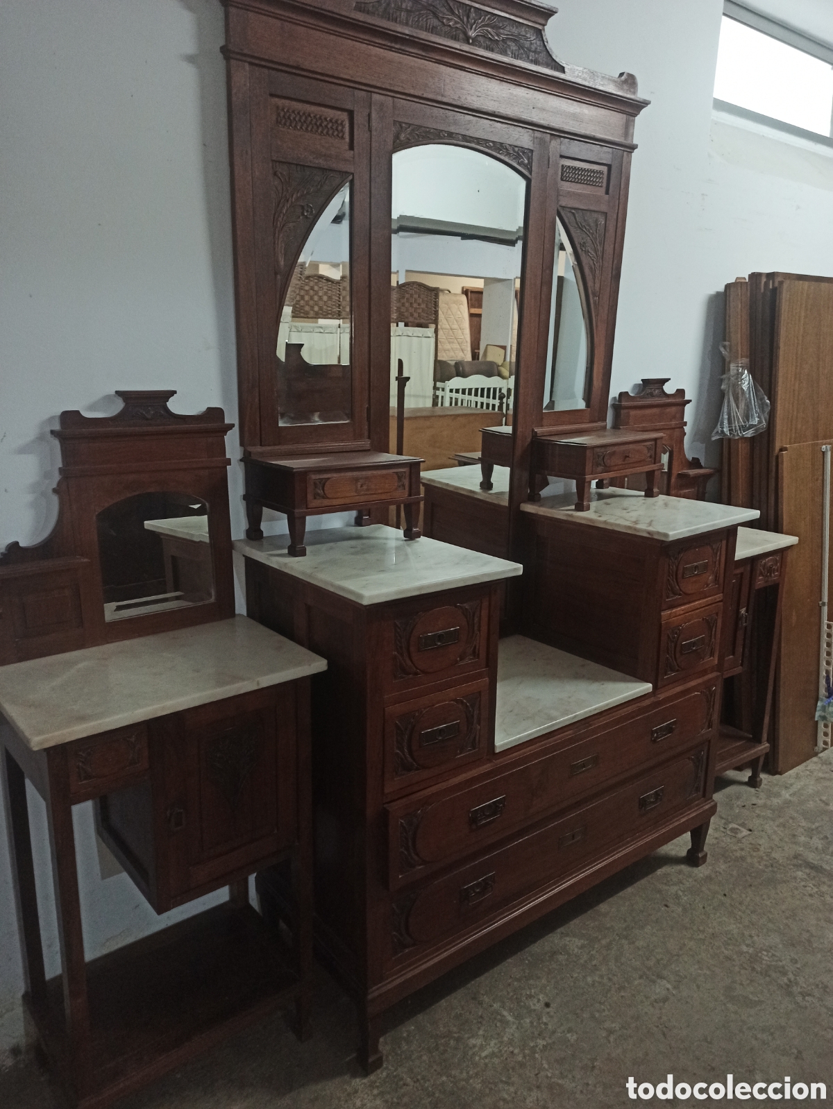 Antig&uuml;edades: Fant&aacute;stico dormitorio de madera de casta&ntilde;o macizo - Foto 11