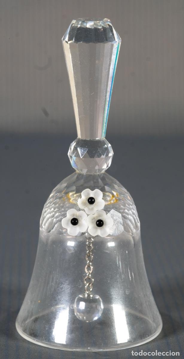 Antig&uuml;edades: Campana en cristal de Swarovski - Foto 1