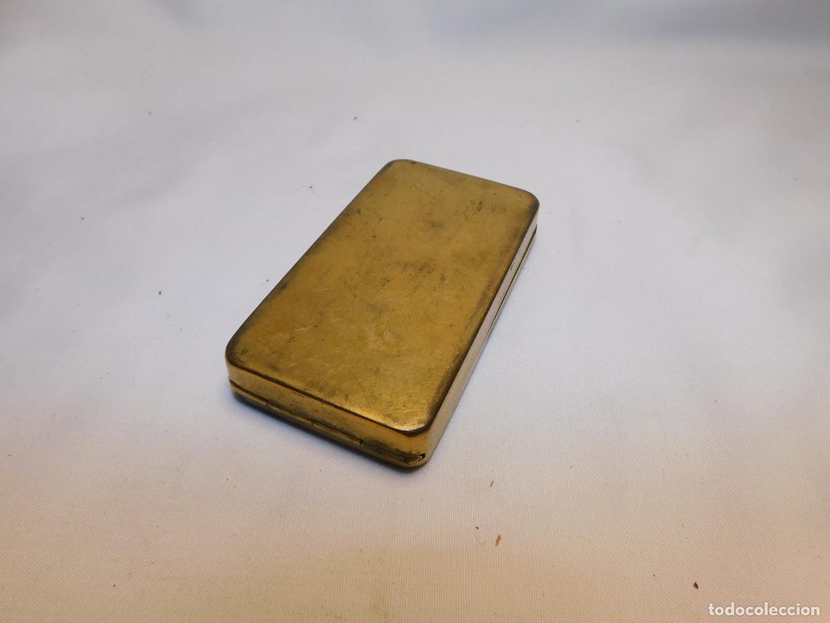 Antig&uuml;edades: Polvera de bronce - Foto 4