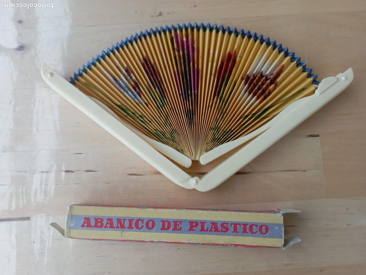 Antig&uuml;edades: ABANICO PLASTICO. ADIGSA ZARAGOZA - Foto 2
