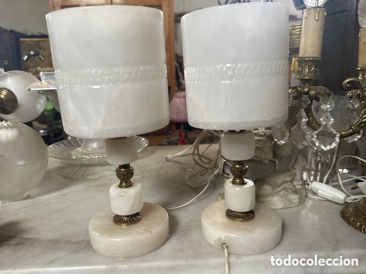 Antig&uuml;edades: L&aacute;mparas de alabastro y bronce - Foto 1