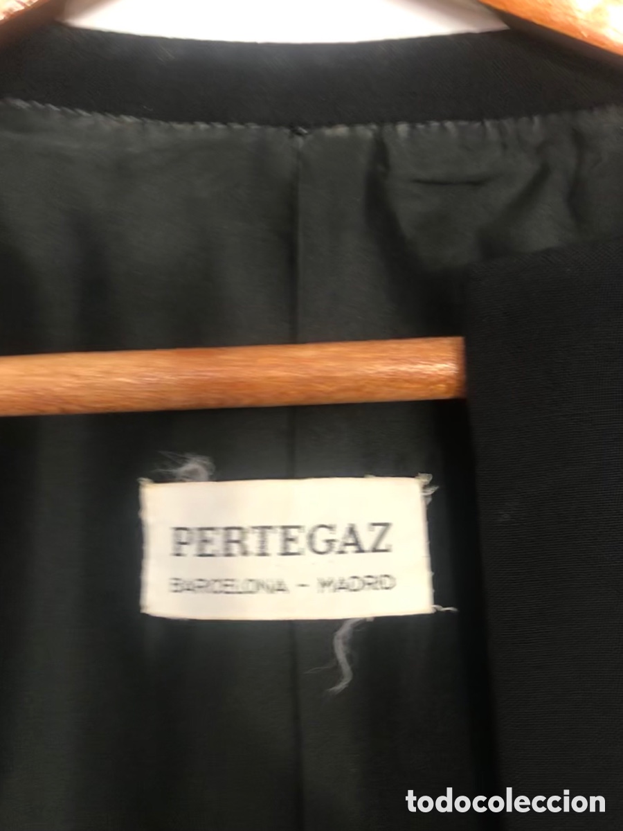 Antig&uuml;edades: Chaqueta Pertegaz - Foto 2