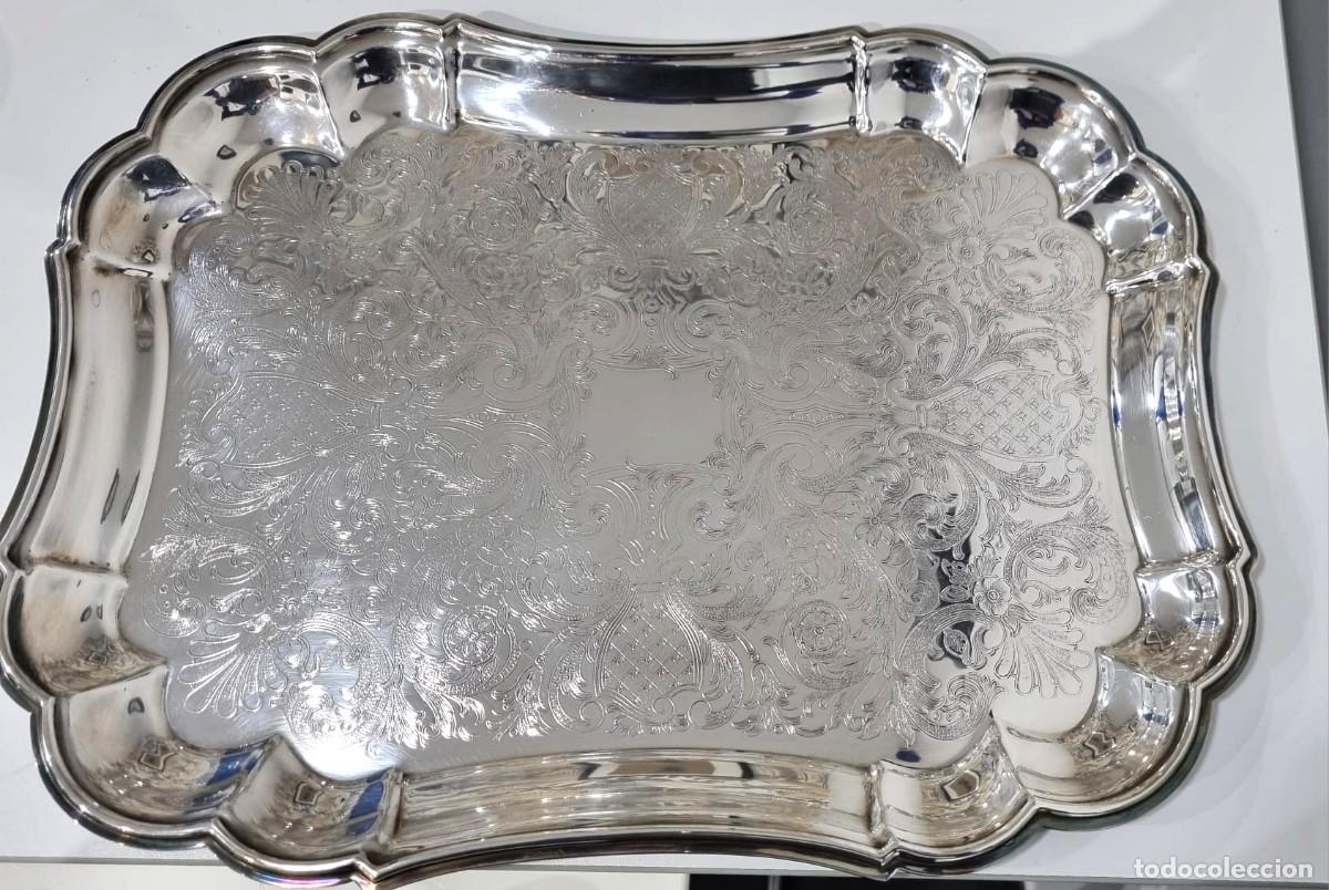 Antig&uuml;edades: BANDEJA DE PLATA MENESES - Foto 1