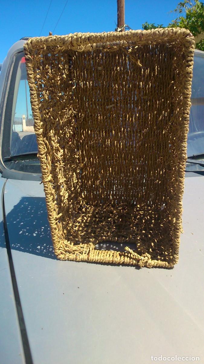 Antig&uuml;edades: CESTA MIMBRE CON ESTRUCTURA DE HIERRO. - Foto 4