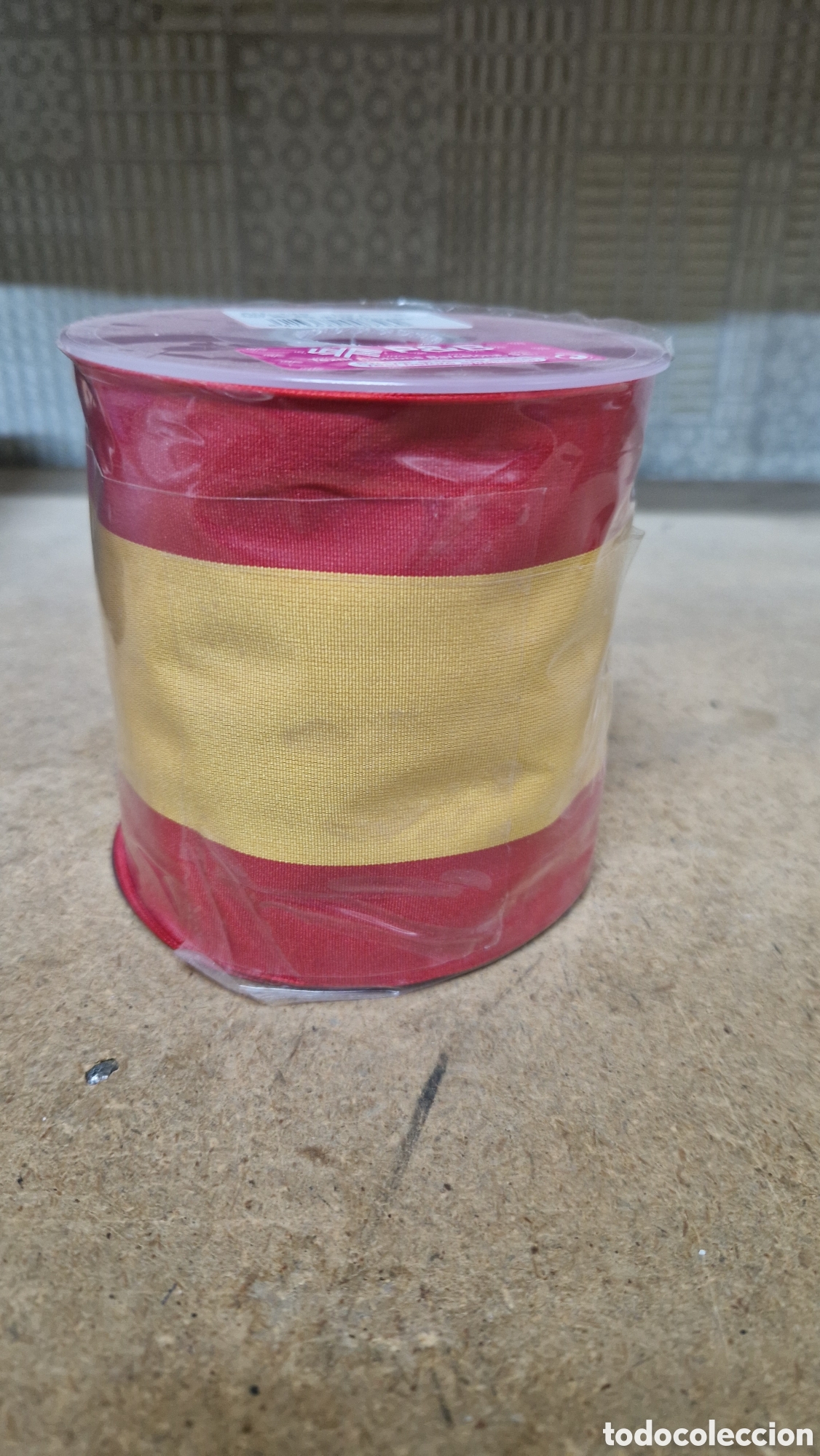 Antig&uuml;edades: Cinta de seda bandera de Espa&ntilde;a - Foto 1