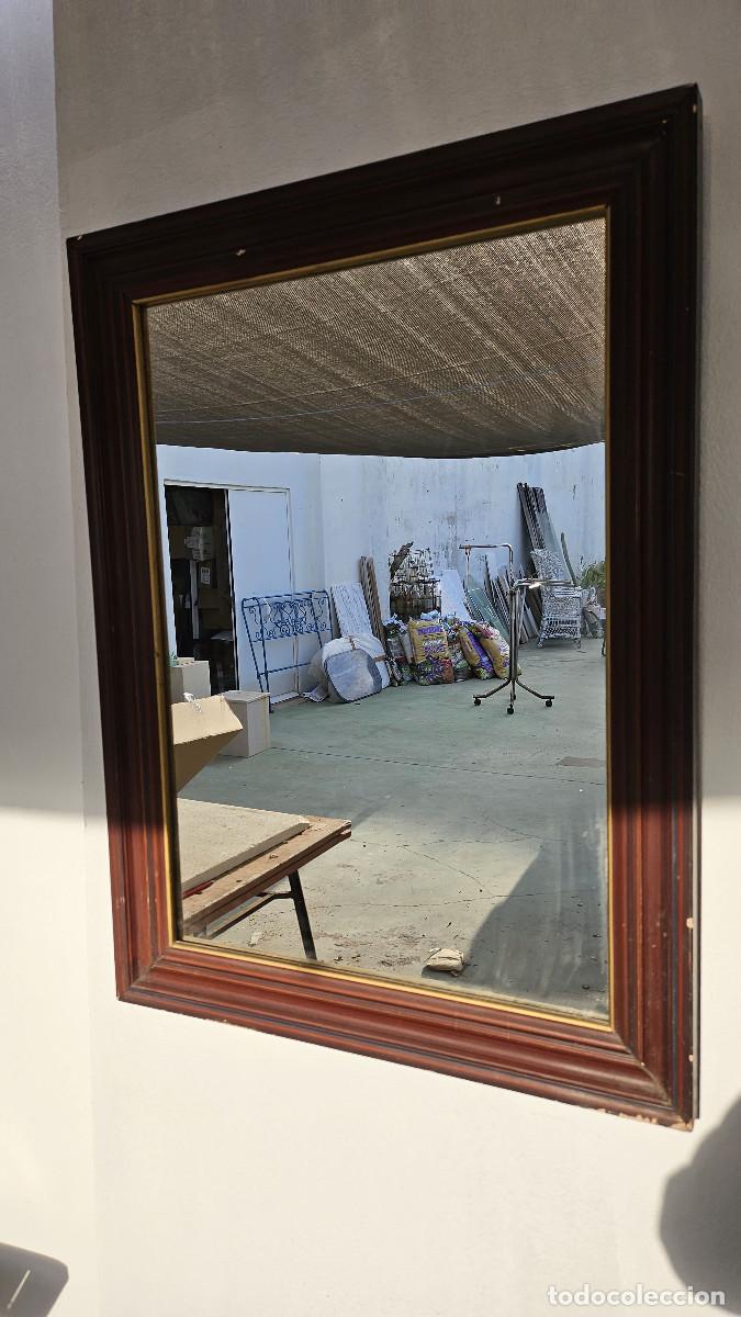 Antig&uuml;edades: espejo antiguo de madera - Foto 1