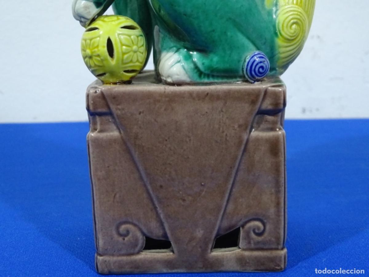 Antig&uuml;edades: ANTIGUO PERRO FOO CHINO CON SELLO. - Foto 4
