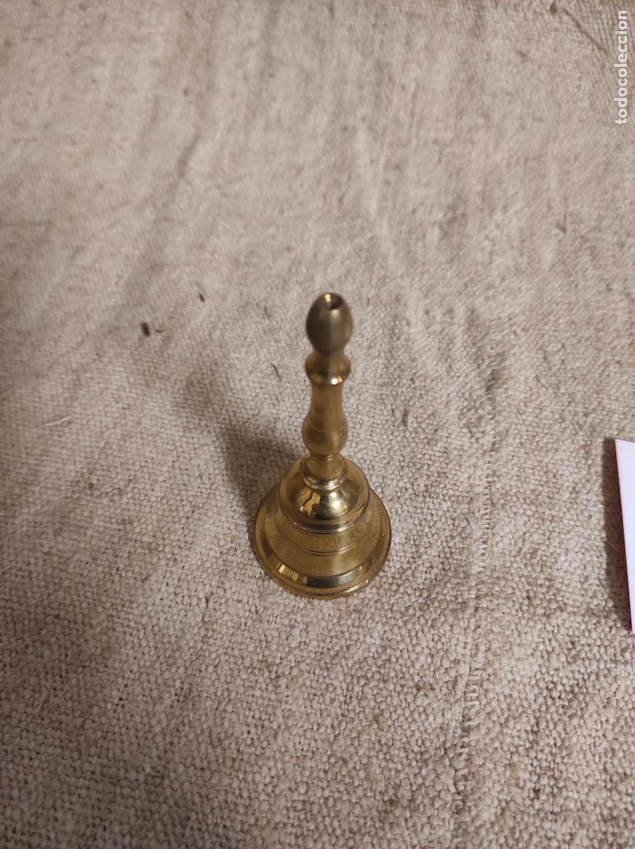 Antig&uuml;edades: campana de bronce - Foto 4