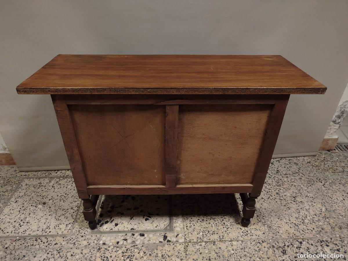 Antig&uuml;edades: COMODA RUSTICA CON 4 CAJONES - Foto 5