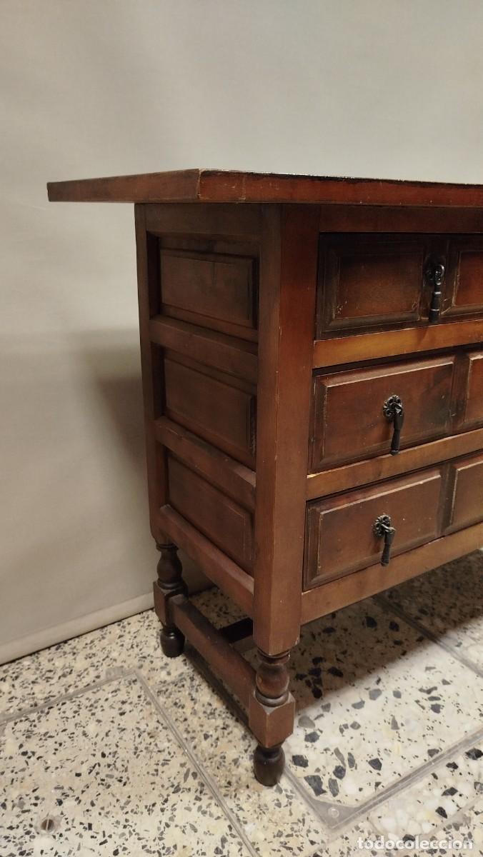 Antig&uuml;edades: COMODA RUSTICA CON 4 CAJONES - Foto 6