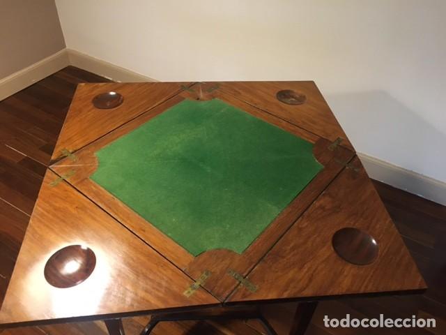 Antig&uuml;edades: Antigua mesa de juego - Foto 1