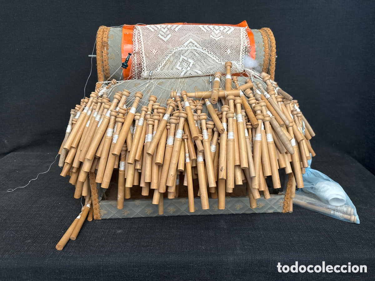 Antig&uuml;edades: Bolillero antiguo - Foto 1