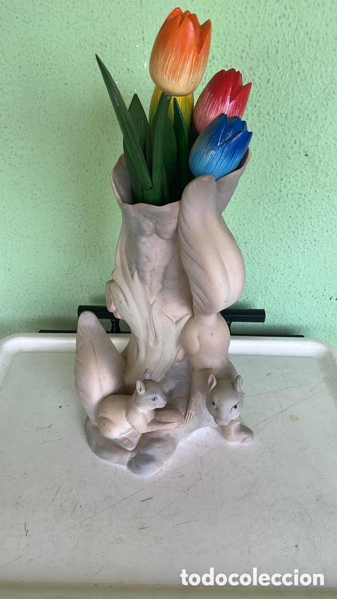 Antig&uuml;edades: JARR&Oacute;N FLORERO BISCUIT FLORES MADERA - Foto 1