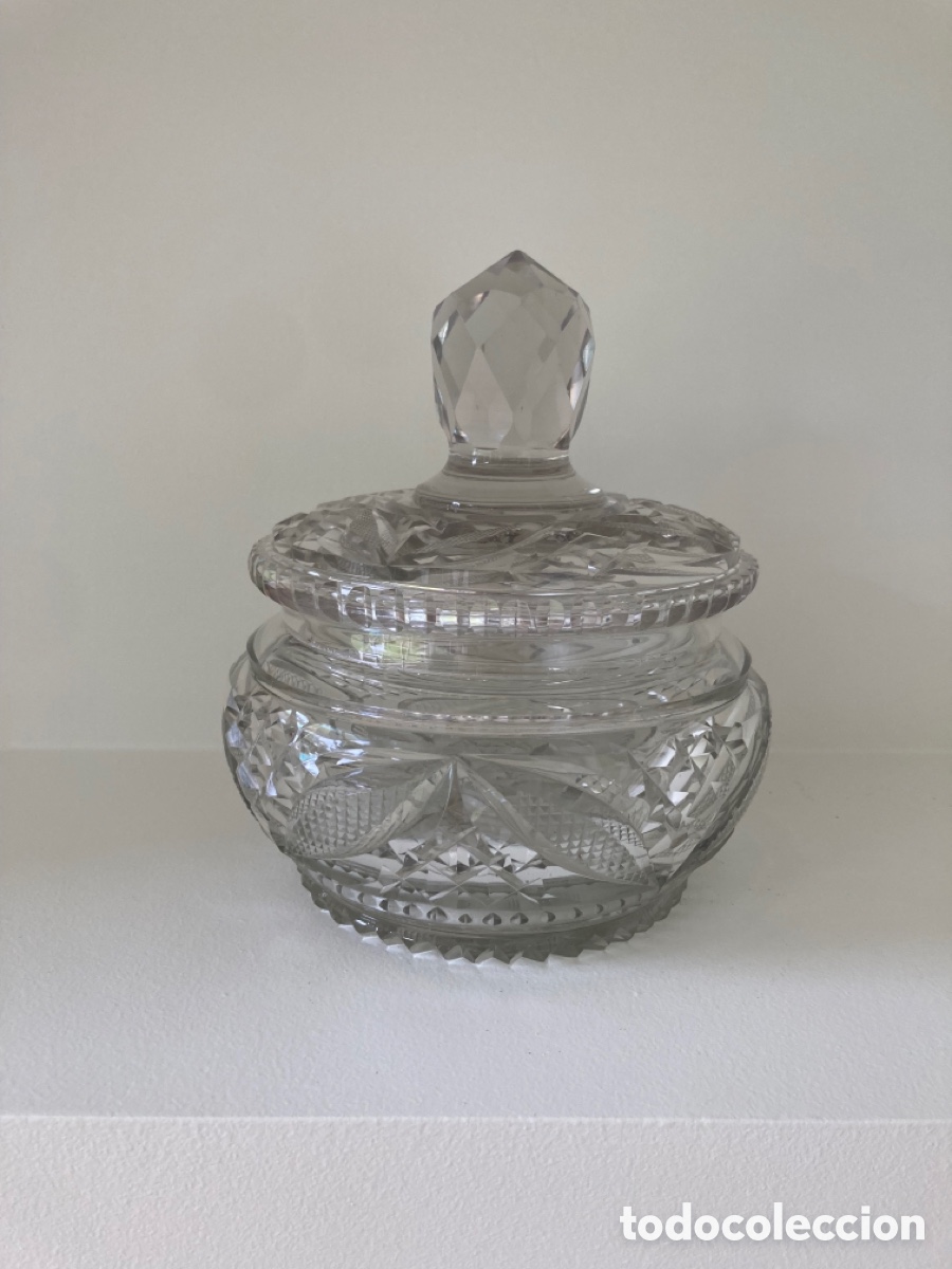 Antig&uuml;edades: Bombonera de cristal - Foto 1