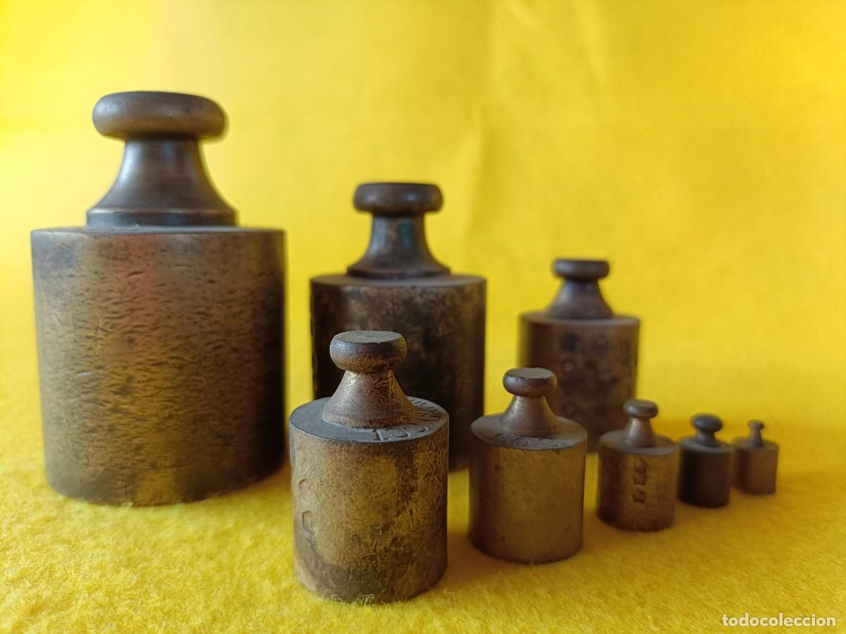 Antig&uuml;edades: ANTIG&Uuml;O CONJUNTO DE PESAS CON SU FUNDA DE MADERA - Foto 19