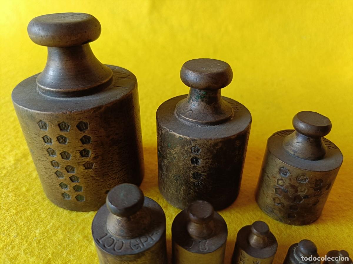 Antig&uuml;edades: ANTIG&Uuml;O CONJUNTO DE PESAS CON SU FUNDA DE MADERA - Foto 23