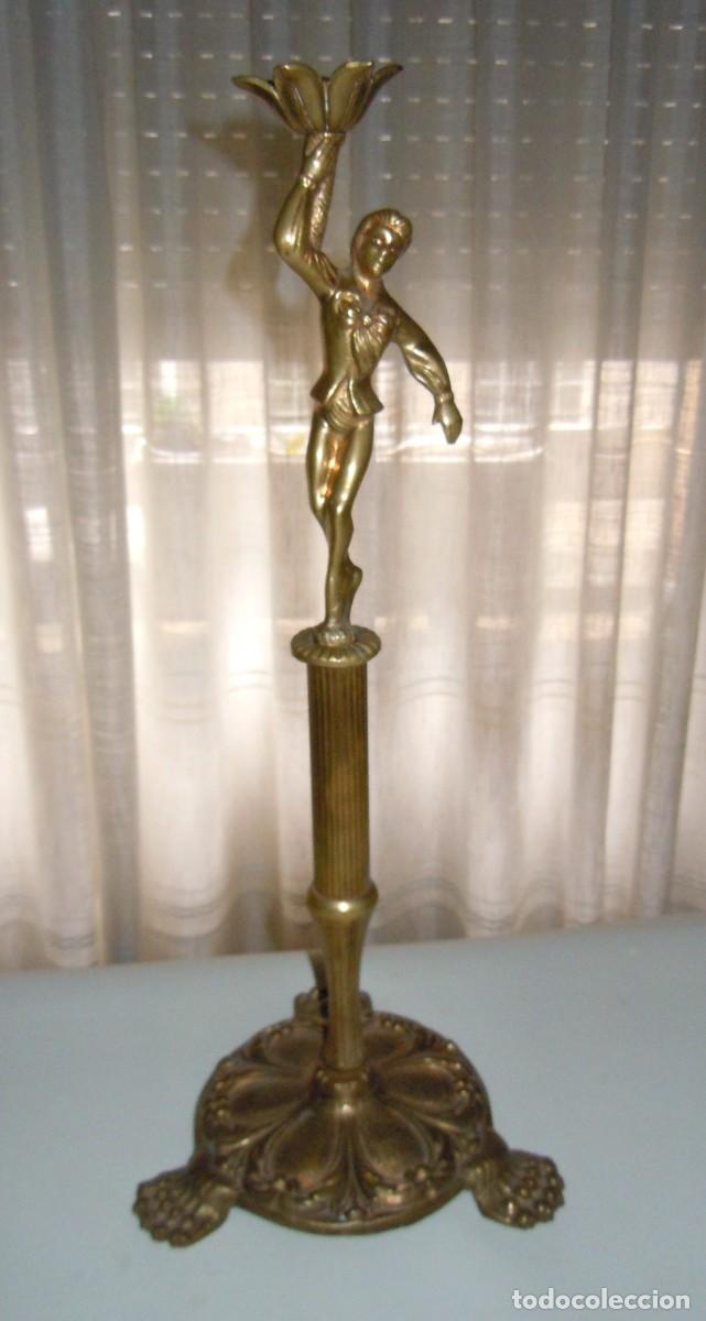 Antig&uuml;edades: Figura de bronce alto 55cm - Foto 1