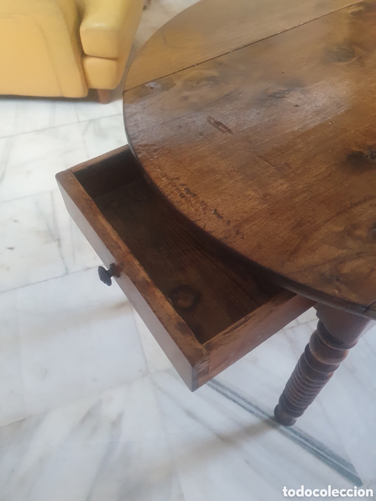 Antig&uuml;edades: Mesa - Foto 4