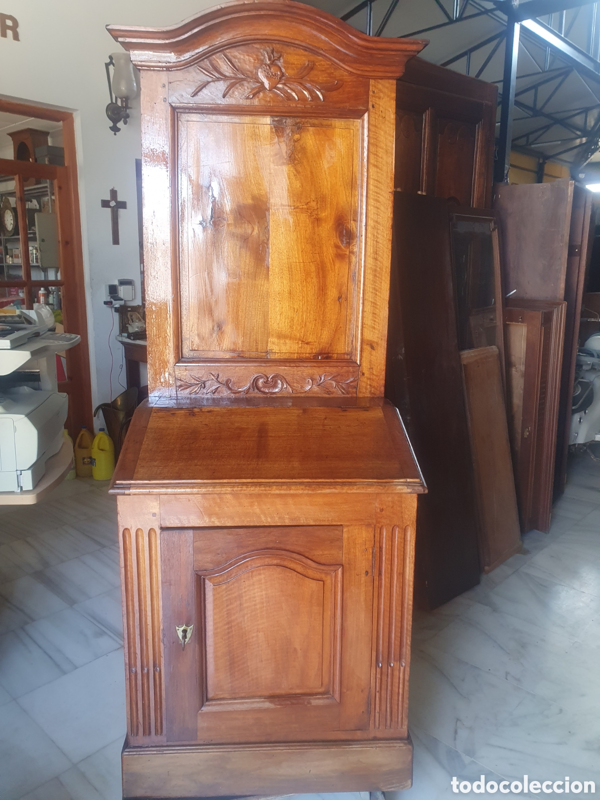 Antig&uuml;edades: Mueble religioso - Foto 1