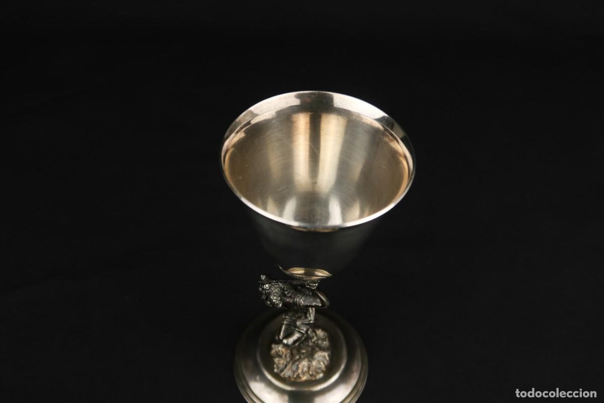 Antig&uuml;edades: Antigua Copa de Metal Plateado - Foto 4