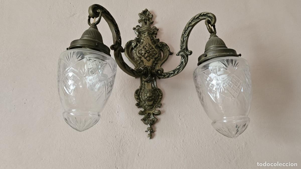 Antig&uuml;edades: aplique de pared de bronce - Foto 2