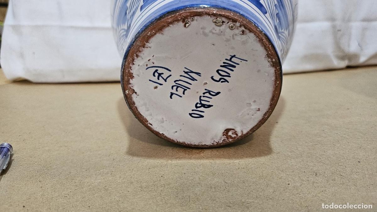 Antig&uuml;edades: cantaro de barro con firma - Foto 3