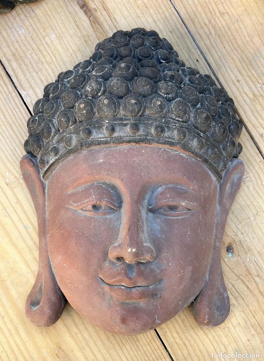 Antig&uuml;edades: FRONTAL DE CABEZA DE BUDA DE ALTA DECORACI&Oacute;N EN FIBRA DE VIDRIO O POLIESTER DE 40 X 28 CMS.