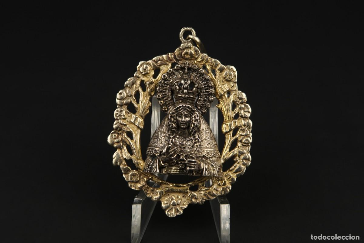Antig&uuml;edades: Antigua Medalla Religiosa de Plata - Foto 1