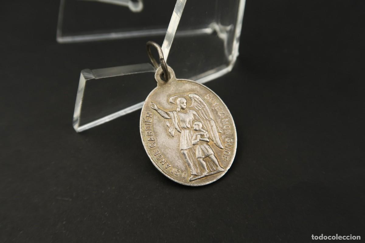 Antig&uuml;edades: Antigua Medalla Religiosa de Plata - Foto 4