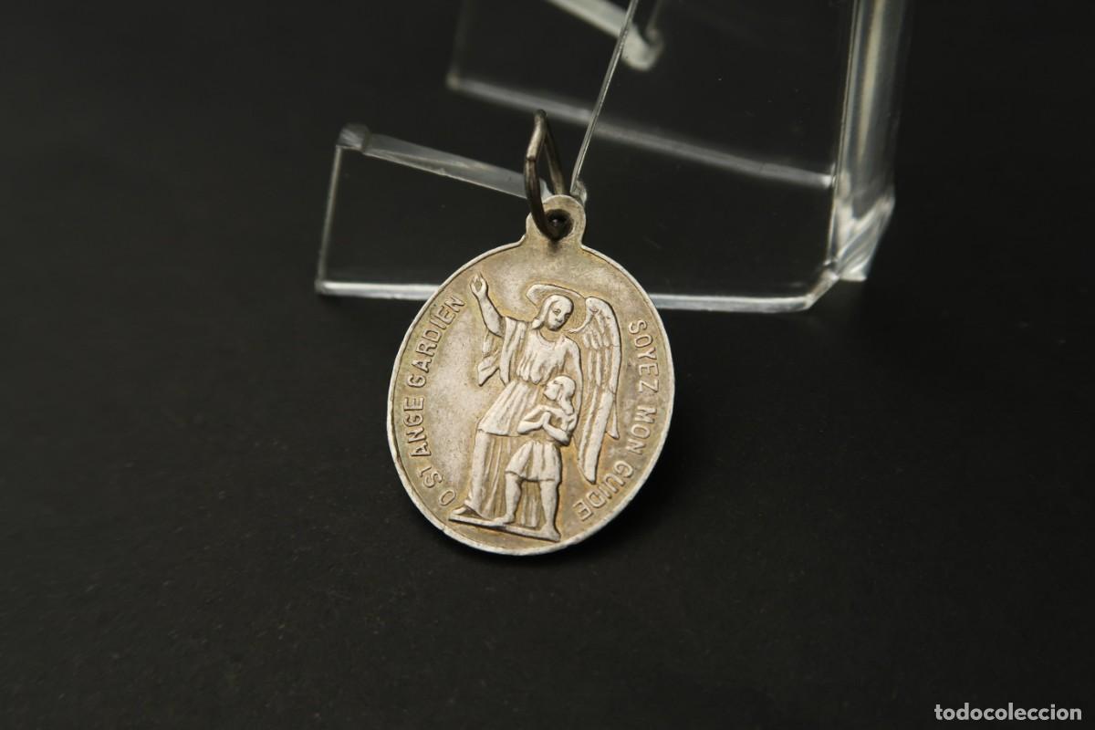 Antig&uuml;edades: Antigua Medalla Religiosa de Plata - Foto 6