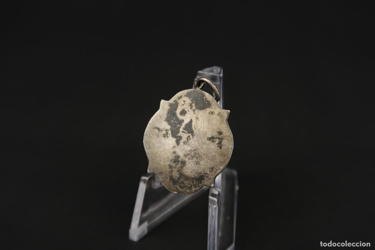 Antig&uuml;edades: Antigua Medalla Religiosa de Plata - Foto 4