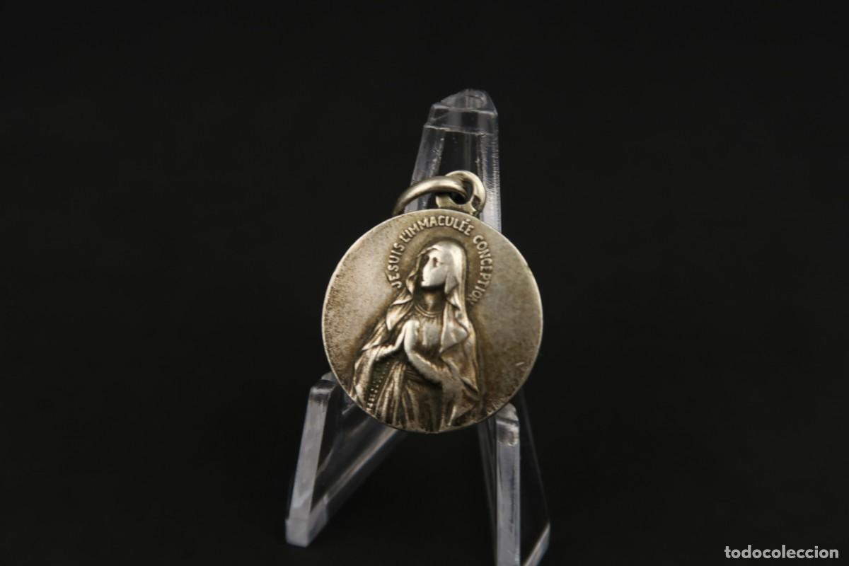 Antig&uuml;edades: Antigua Medalla Religiosa de Plata - Foto 2