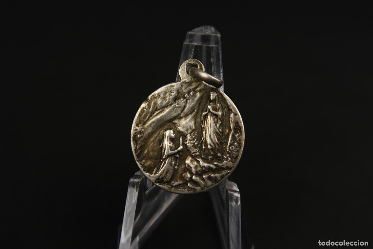 Antig&uuml;edades: Antigua Medalla Religiosa de Plata - Foto 5