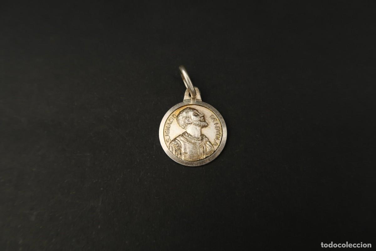 Antig&uuml;edades: Antigua Medalla Religiosa de Plata - Foto 1
